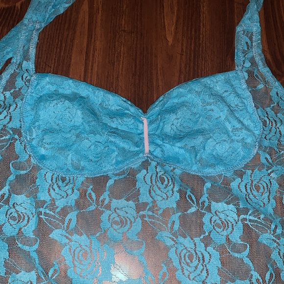Lace trim Cami top. - Picture 5 of 6